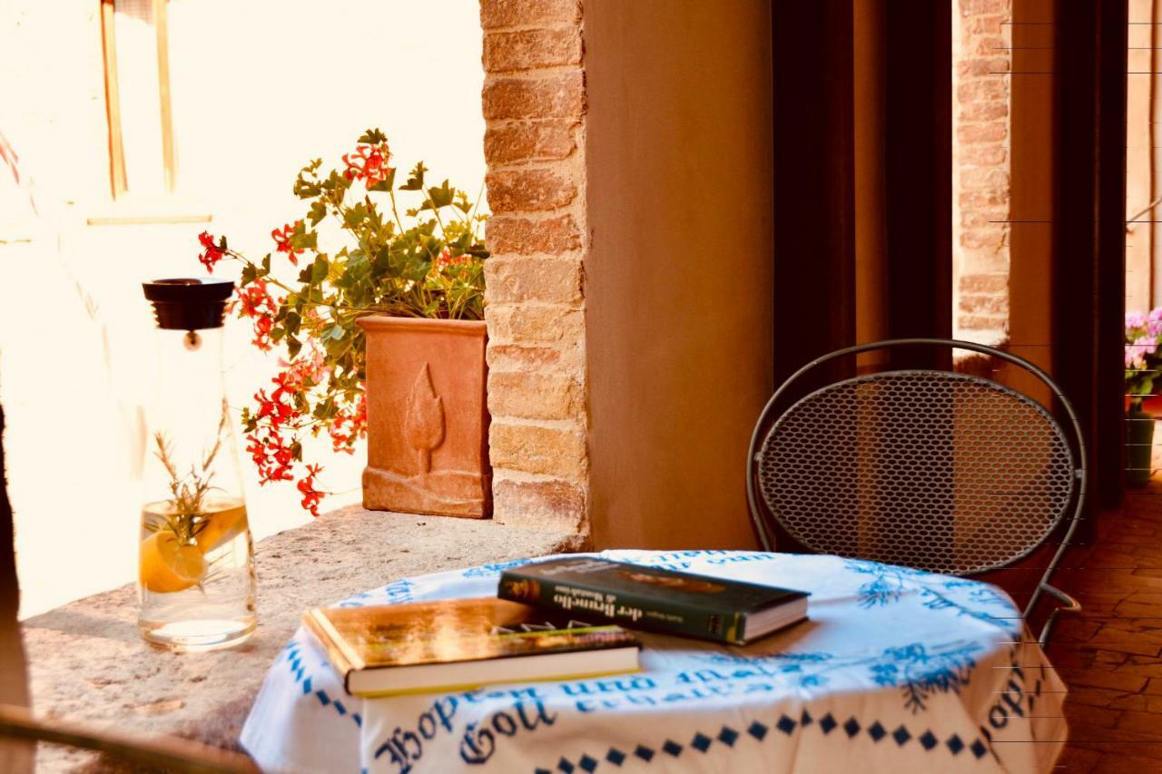 Locanda Della Scala San Quirico dʼOrcia Zewnętrze zdjęcie